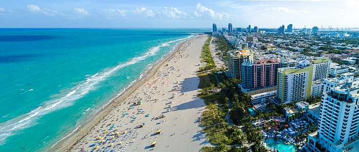 Beach and hotels in Miami Beach, Florida (Photo: Envato)