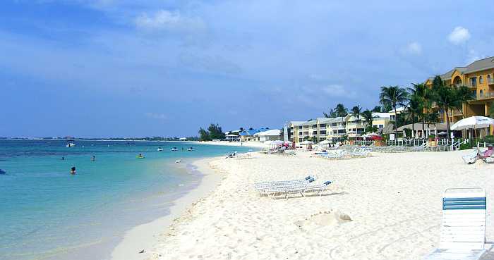Resorts on Seven Mile Beach on Grand Cayman Island