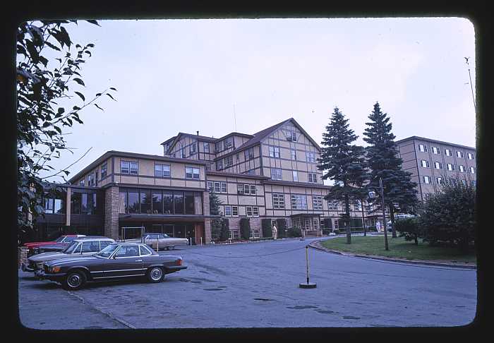 Kosher in the Catskills- Grossinger's Hotel.