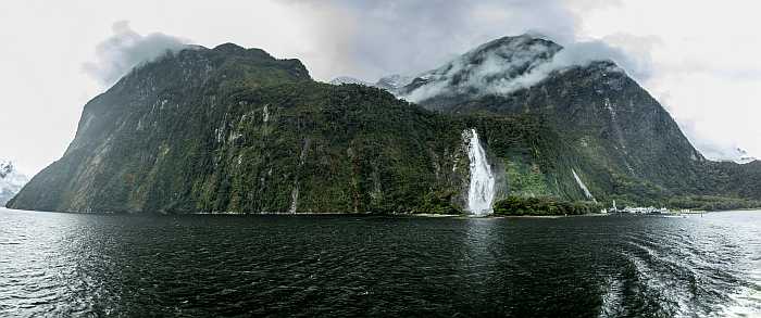 Milford Sound in New Zealand (Photo: Envato)