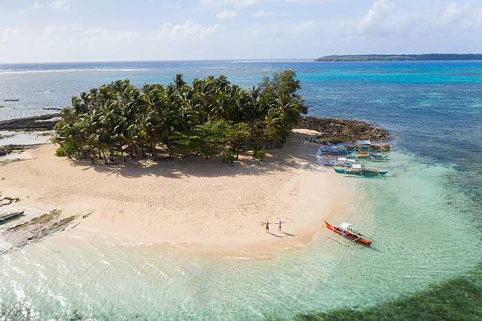 Chabat in unexpected places - Guyam Island, Siargao, Philippines 