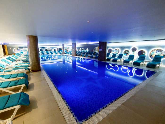 D'Holydays Luxury Passover 2025 Program at the Grand Blue Fafa Resort 5* Albania