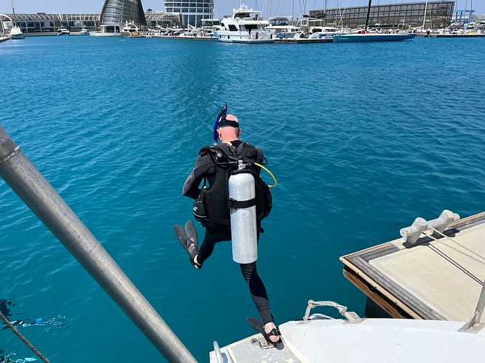 Custom kosher sailing adventures.