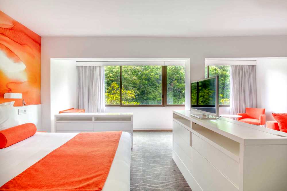 Boutique Passover program on the French Riviera with just 45 rooms at La Vague de Saint-Paul.