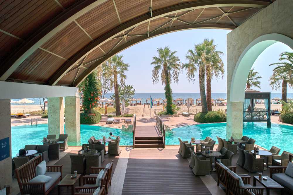 Passover Program in Paralia, Greece with Kangourou Prestige