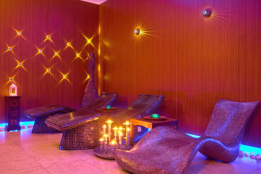 Passover Program in Paralia, Greece with Kangourou Prestige