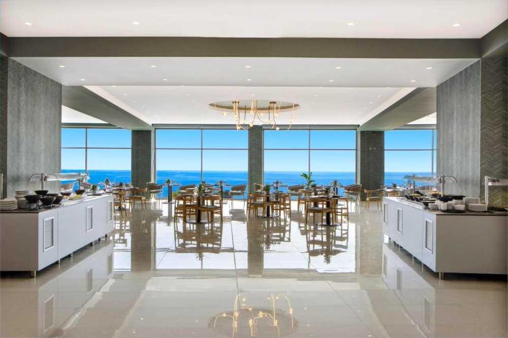 Celebrate Passover 2026 with Kol Tuv Events at the 5-star AJUL Luxury Hotel & Spa in Pallini, Greece.