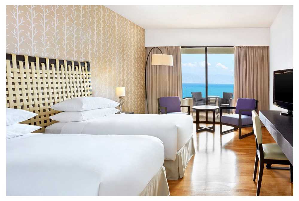 Celebrate Passover 2026 in luxury at the 5-star Sheraton Rhodes Resort with MY TOURS GLATT.