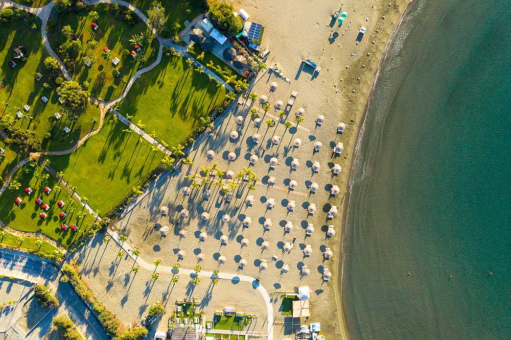 Celebrate Pesach 2026 in style with VivaLux Escapes at the St Raphael Resort in Cyprus.