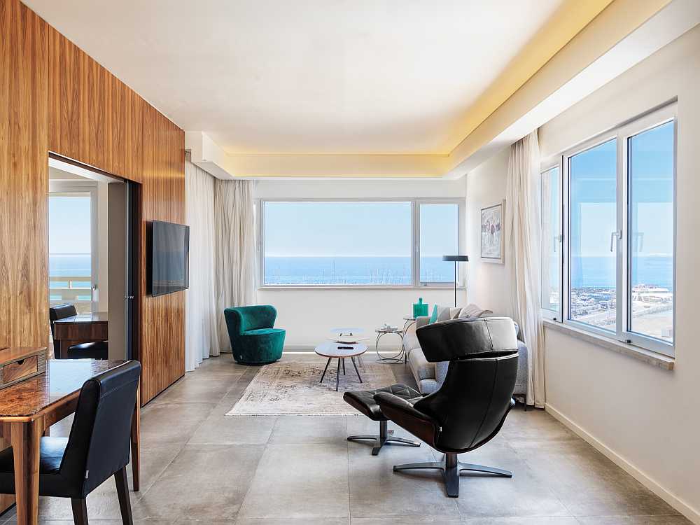 Celebrate Pesach 2026 in style with VivaLux Escapes at the St Raphael Resort in Cyprus.