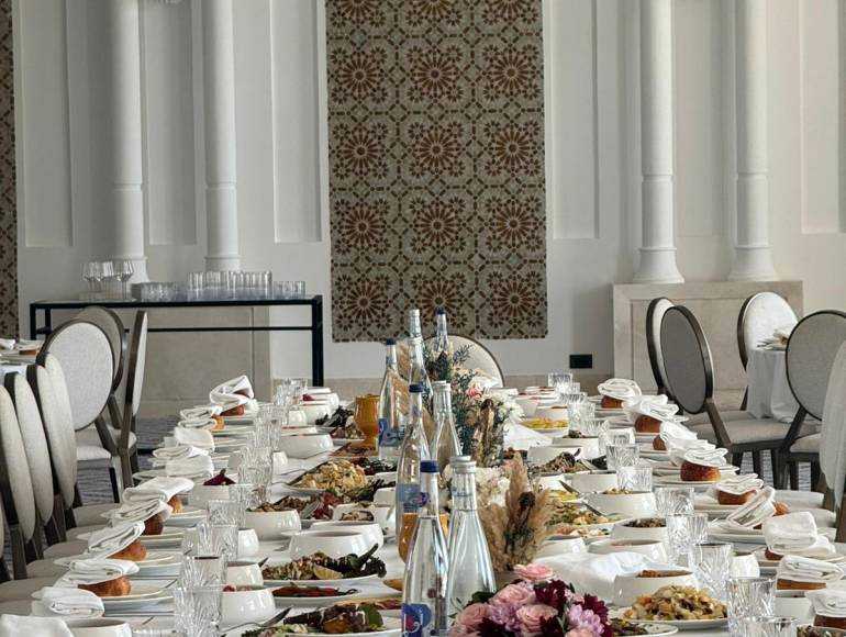 Celebrate Passover 2026 with White & Blue at the luxurious St. Regis La Bahia Blanca Resort in Tamuda Bay, Morocco.