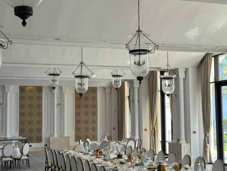 Celebrate Passover 2026 with White & Blue at the luxurious St. Regis La Bahia Blanca Resort in Tamuda Bay, Morocco.