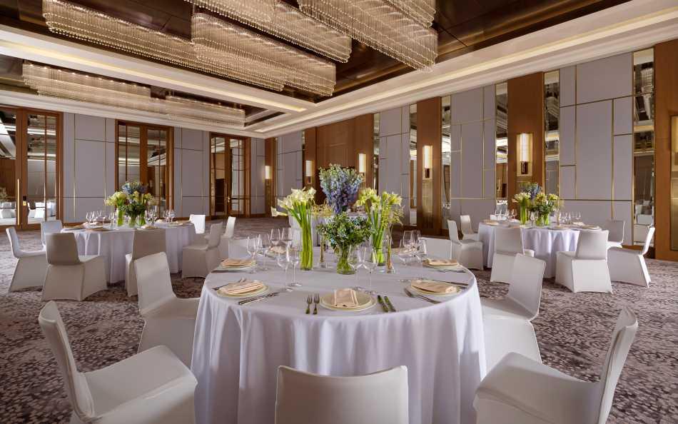 Experience Passover 2026 in Baku, Azerbaijan at a luxury Ritz-Carlton hotel