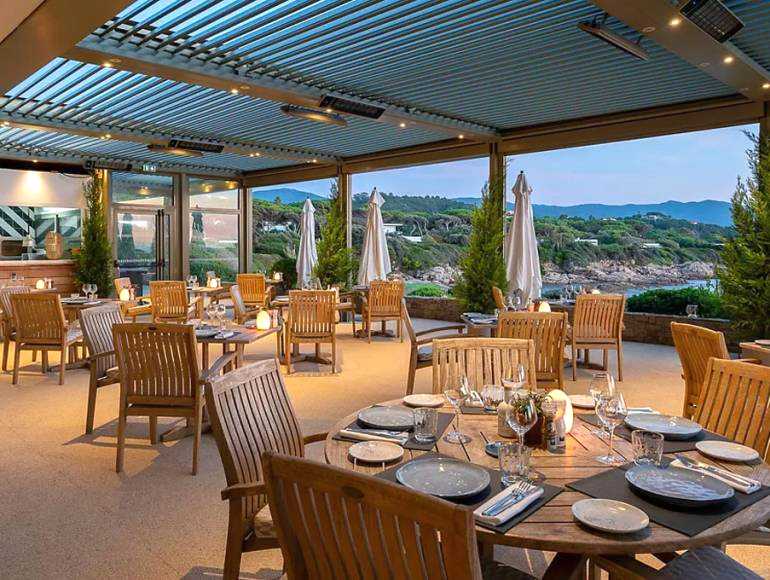 Celebrate Passover 2026 in Corsica with Blue Voyages at the Sofitel Golfe d’Ajaccio.