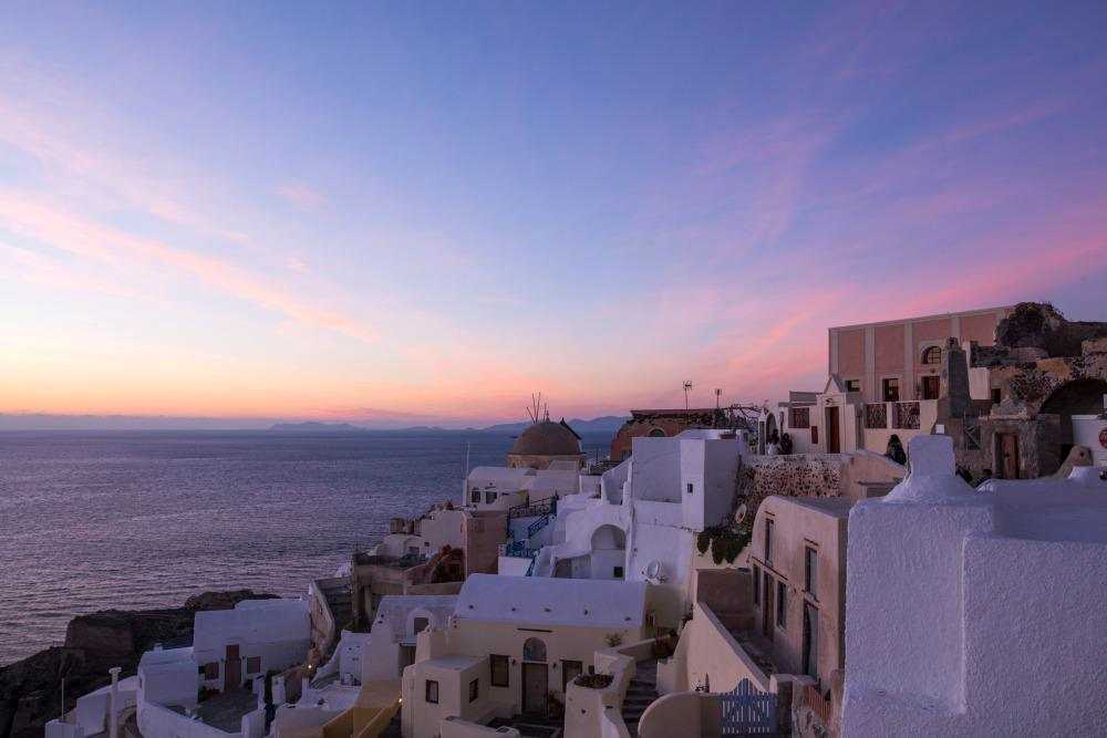 Club Paradise Luxury Passover Program 2026 at The Andronis Arcadia Hotel in Santorini, Greece
