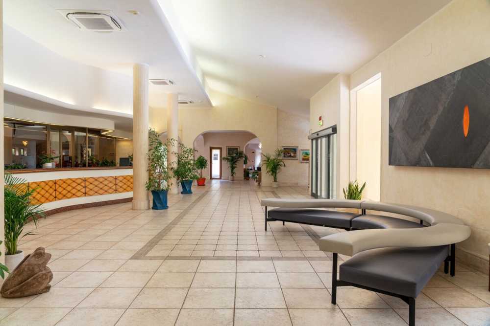 Celebrate Passover 2026 in Sardinia, Italy with D & S Prestige at the four-star Club Esse Palmasera.