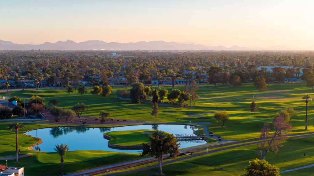 Experience a luxury Passover getaway with Elegant Essen Retreats at the Wigwam Resort in Phoenix, Arizona.