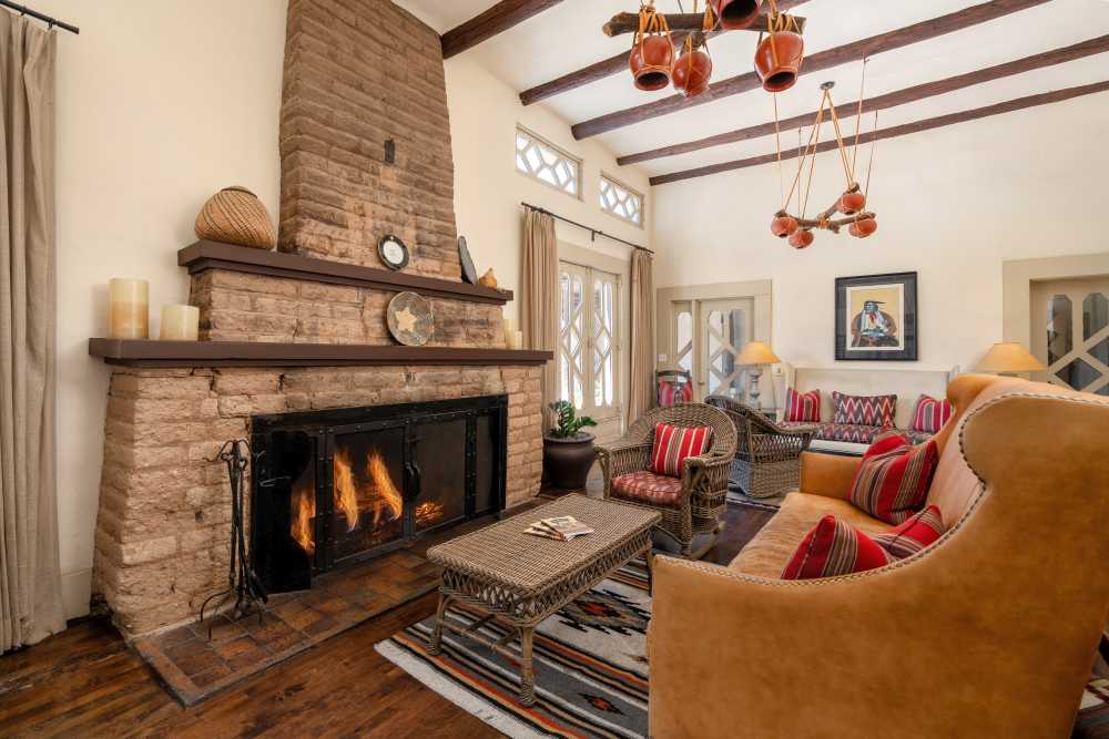 Experience a luxury Passover getaway with Elegant Essen Retreats at the Wigwam Resort in Phoenix, Arizona.