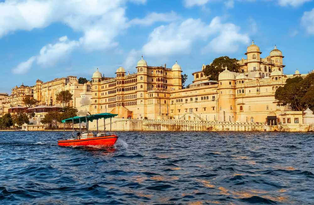 Discover India with Gaya Tours on a luxury kosher vacation