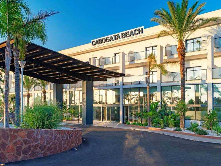 Celebrate Passover 2026 with K-Prestige at the five-star Hotel Cabogata Beach & Jardín, Spain.