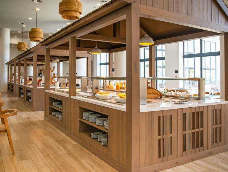 Celebrate Passover 2026 with K-Prestige at the five-star Hotel Cabogata Beach & Jardín, Spain.