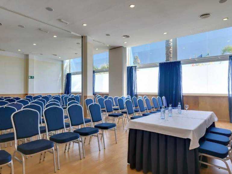 Celebrate Passover 2026 with K-Prestige at the five-star Hotel Cabogata Beach & Jardín, Spain.