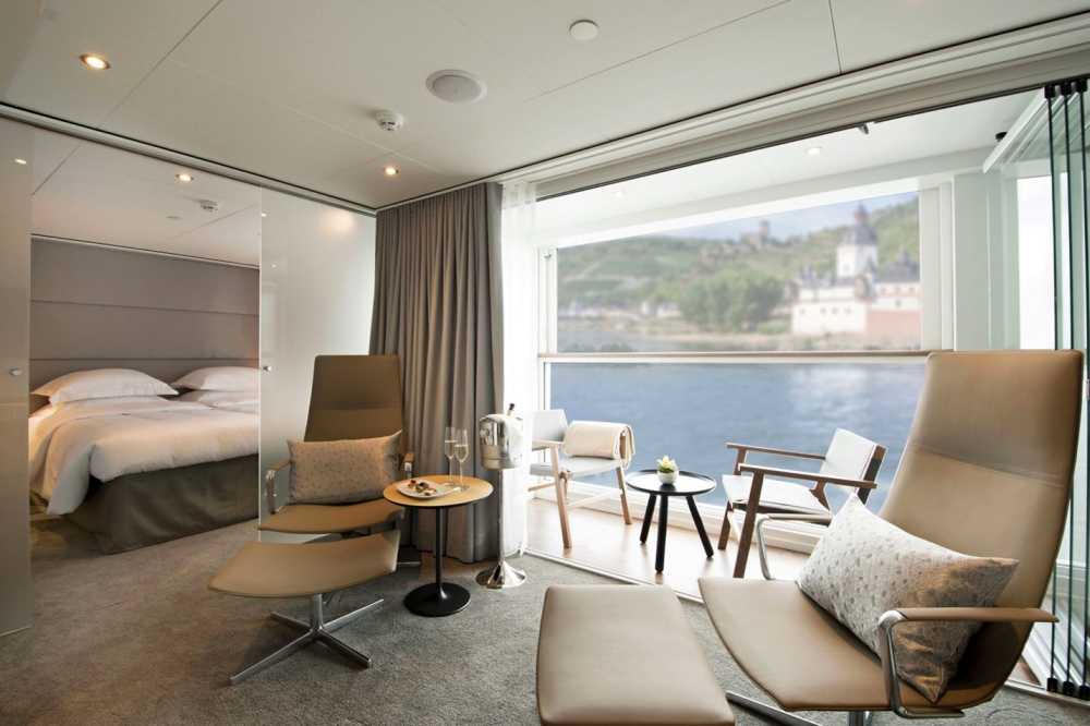 Explore Romania, Bulgaria, Serbia, Croatia & Hungary on a 10-day all-inclusive Jewish heritage cruise with Kosher River Cruises