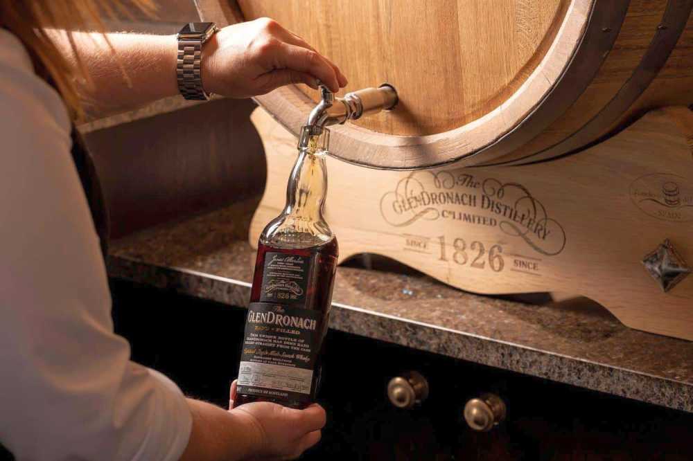 Experience Scotland’s finest distilleries on an 8-day fully kosher whisky adventure with Kosher Travelers.