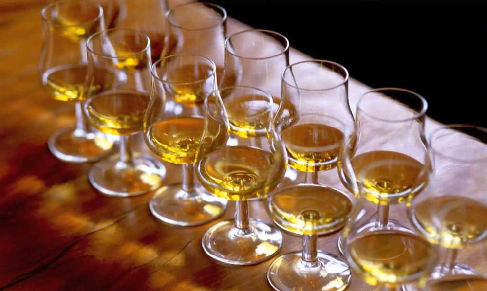 Experience Scotland’s finest distilleries on an 8-day fully kosher whisky adventure with Kosher Travelers.