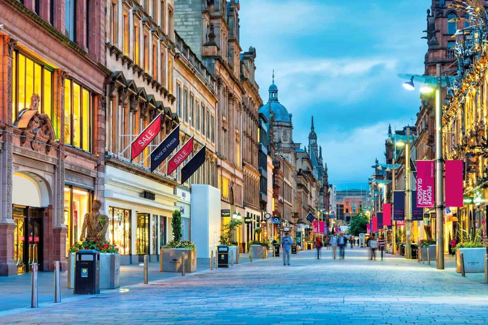 Experience Scotland’s finest distilleries on an 8-day fully kosher whisky adventure with Kosher Travelers.