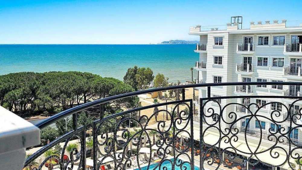 Experience a luxurious Passover 2026 with Kosher Trip at the Amelia Mare Resort in Golem, Albania.