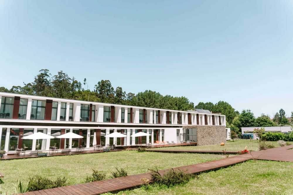 Travel through Portugal with Lebor Tours tracing Jewish and Anusim heritage from Lisbon to Porto.