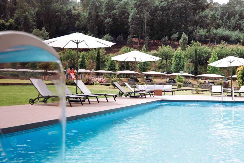 Travel through Portugal with Lebor Tours tracing Jewish and Anusim heritage from Lisbon to Porto.