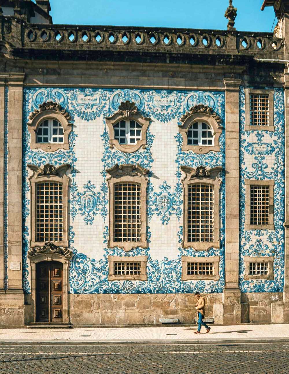 Travel through Portugal with Lebor Tours tracing Jewish and Anusim heritage from Lisbon to Porto.
