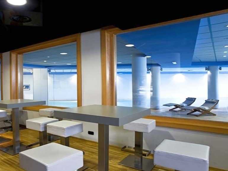 Discover the Loisirel Winter Ski Vacation 2026 at the Savoia Resort in Bardonecchia, Italy.