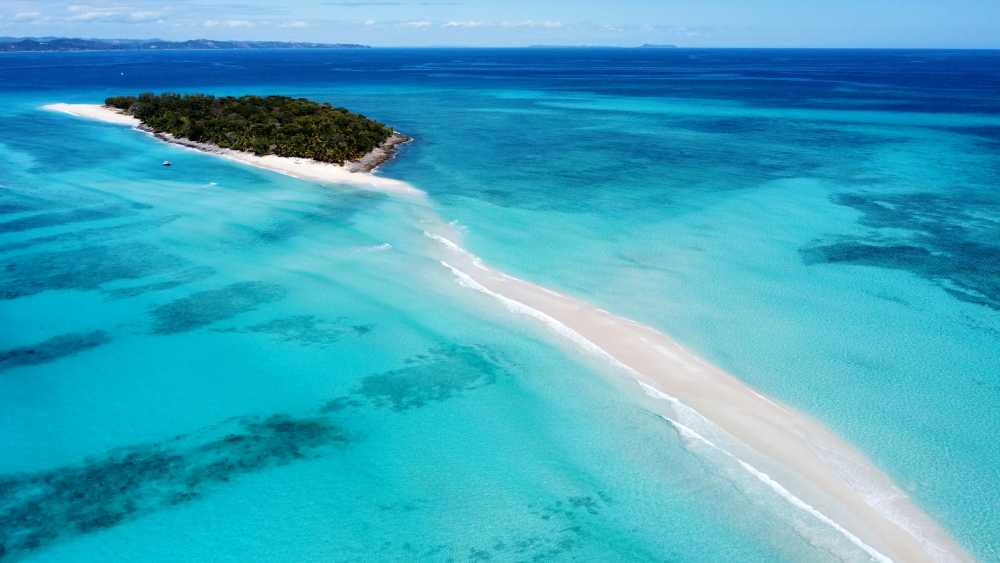 Join MG Kosher Trips for a rare glatt kosher luxury vacation in Madagascar in 2026.