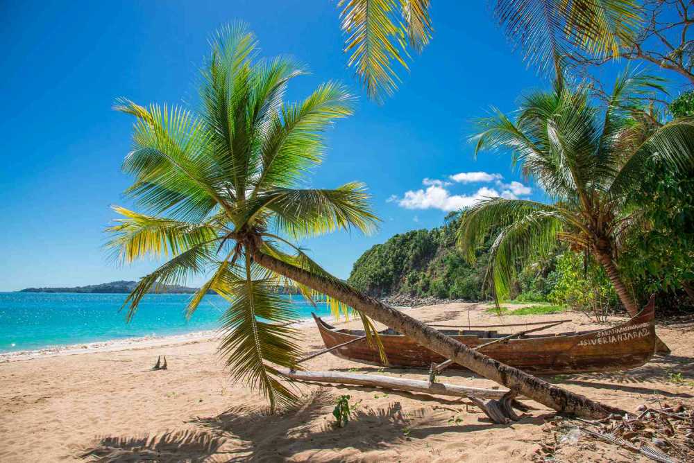 Join MG Kosher Trips for a rare glatt kosher luxury vacation in Madagascar in 2026.