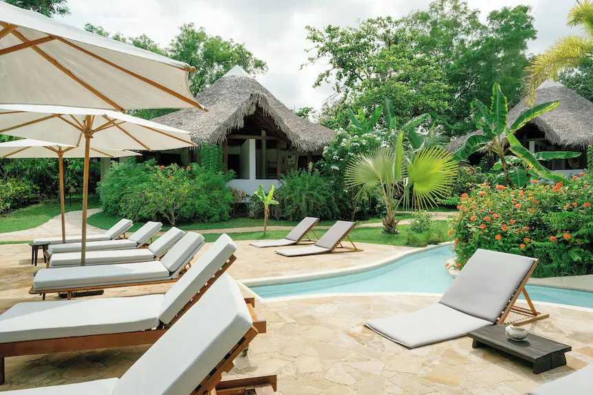 Join MG Kosher Trips for a rare glatt kosher luxury vacation in Madagascar in 2026.