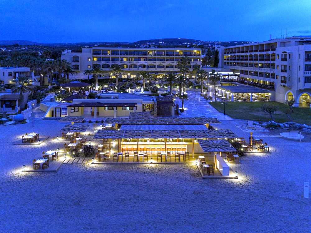 Niphla Events Passover 2026 in Crete at Aquila Rithymna Beach