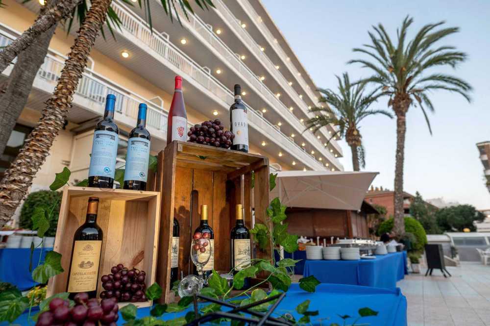 Oasis Park & Spa in Costa Brava, Spain