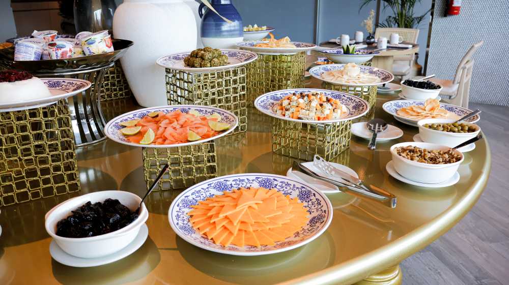 Discover Panama on a 5-day luxury kosher journey.