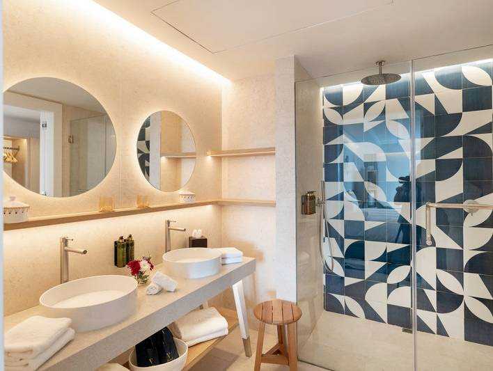 Enjoy a Glatt Kosher L’Mehadrin winter escape at The View Agadir, Morocco.