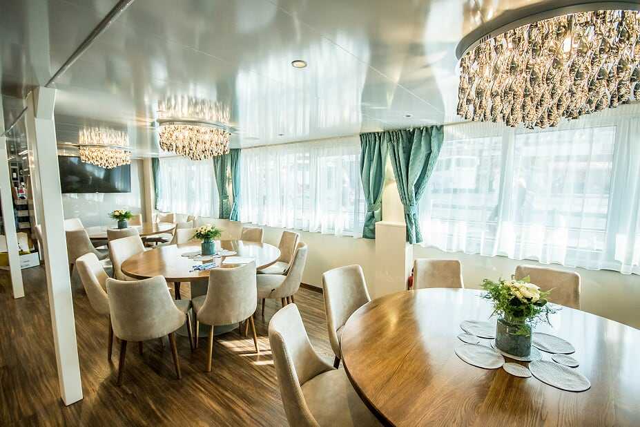 Sail Croatia with Yaya Tours on a luxury kosher yacht in July 2026.