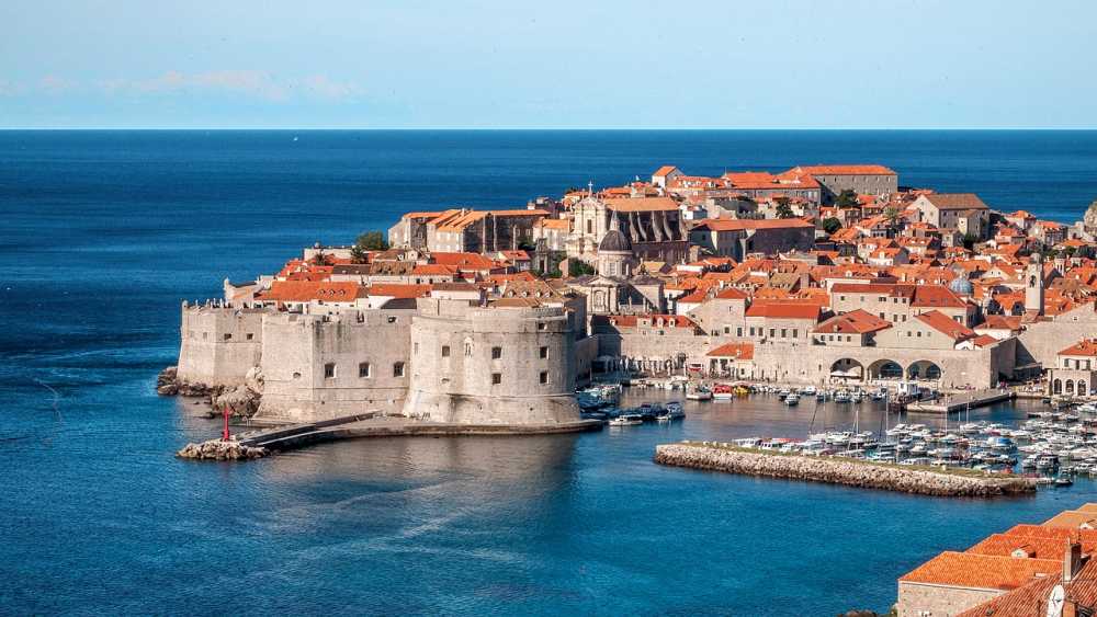 Sail Croatia with Yaya Tours on a luxury kosher yacht in July 2026.