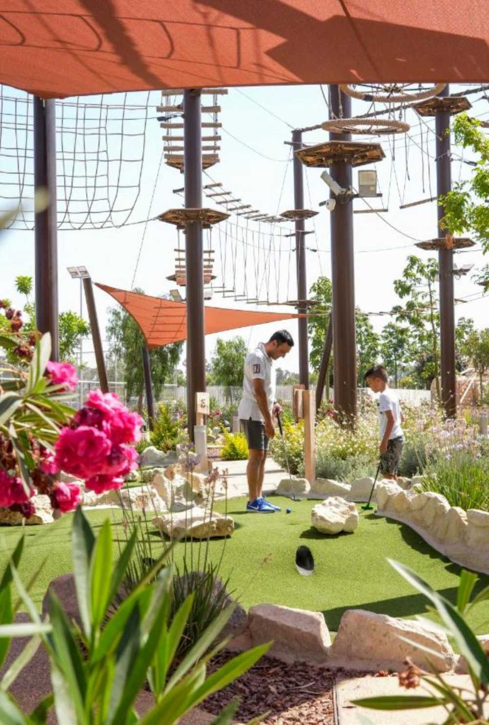 Celebrate Passover 2026 with Kosher Luxury Travel at City of Dreams Mediterranean in Limassol, Cyprus.