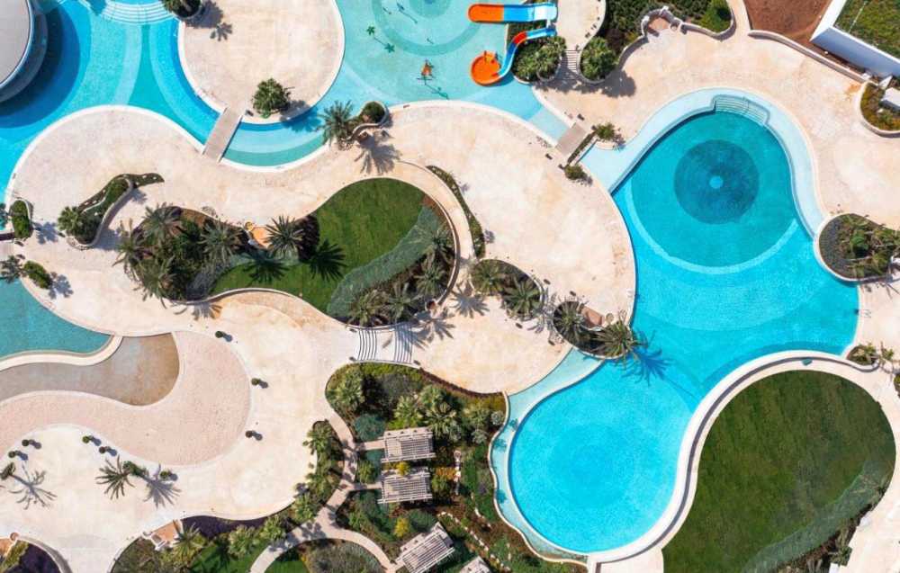 Celebrate Passover 2026 with Kosher Luxury Travel at City of Dreams Mediterranean in Limassol, Cyprus.