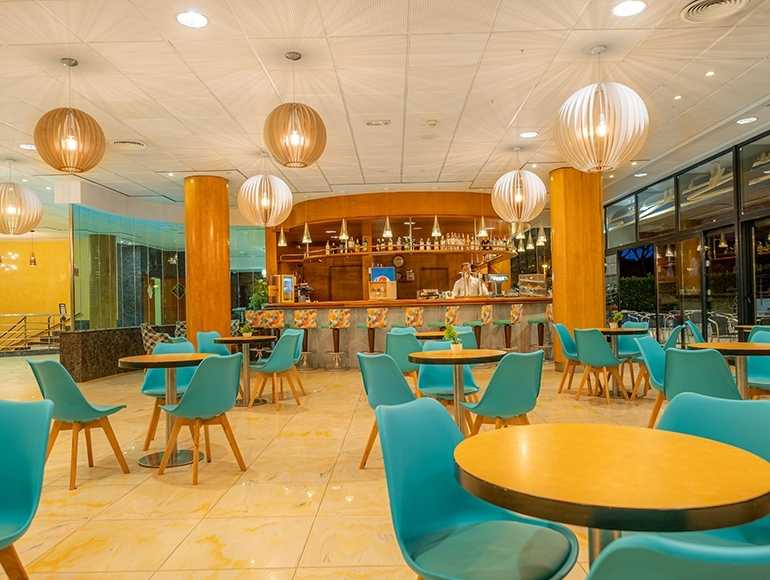 Celebrate Passover 2026 in Blanes, Spain with Loisirel at the 4-star Hotel Blaucel.