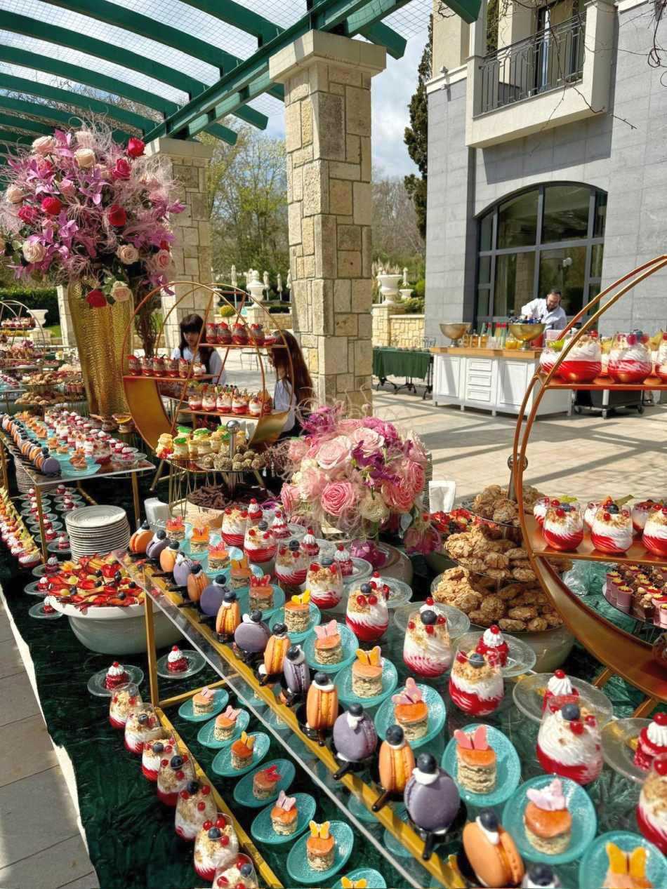 Passover program in Crete, Greece.