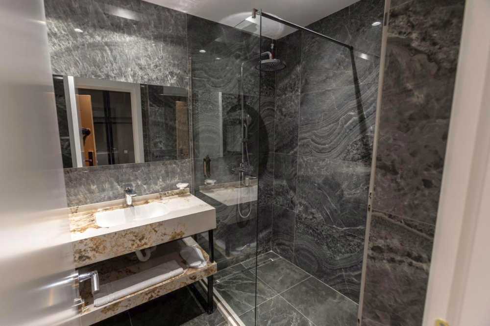 Join So’ Prestige for Passover 2026 in Albania at the 5-star FAFA Aqua Palace Resort on the Adriatic Riviera.