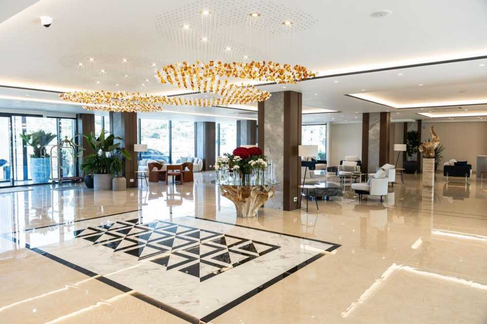 Join So’ Prestige for Passover 2026 in Albania at the 5-star FAFA Aqua Palace Resort on the Adriatic Riviera.